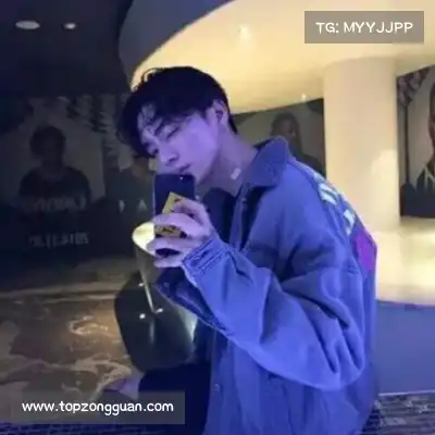 尚烁翌